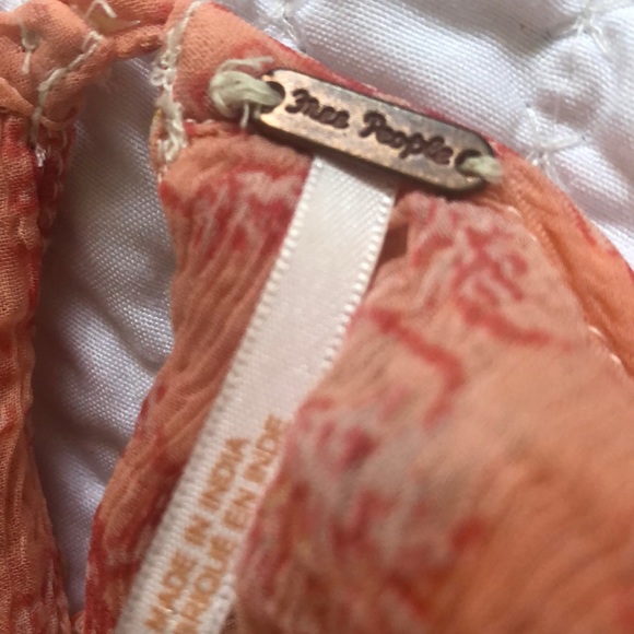 Free people peachy floral top - Picture 2 of 3